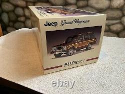 1/18 Scale AUTO ART MILLENNIUM. JEEP GRAND WAGONEER. RARE