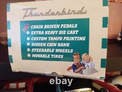 1/18 Scale Die Cast 1955 Ford Thunderbird