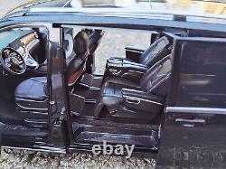 1/18 Scale Mercedes-Benz V-Class V260L MPV Black Diecast Car Model Toy Gift