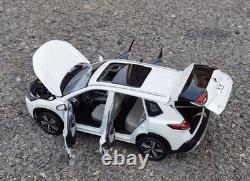 1/18 Scale Nissan X-TRAIL 2022 SUV White Diecast Model Car Toy Collection