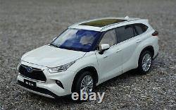 1/18 Scale Toyota Highlander 2022 White Diecast Car Model Toy Collection Gift