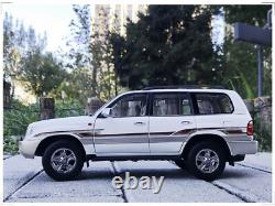 1/18 Scale Toyota Land Cruiser LC100 White DieCast Car Model Toy Collection