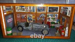1/18th scale Diorama Goodwood revival wooden display case & usb lights diecast