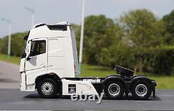 1/24 Scale DAYUN TRUCK V9 Truck White Diecast Car Model Collection Gift