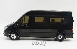 1/24 Scale YuTong TianJun V6 VAN Diecast car Toy Collection Gift NIB