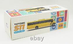 1/42 Scale YuTong S11 SCHOOL BUS Yellow Diecast Car Model Bus Toys Gifts NIB