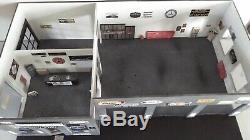 118 Scale DIECAST DIORAMA 4 BAY GARAGE SHOP WITH LIGHTS ANY THEME