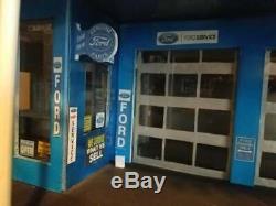 118 Scale DIECAST DIORAMA 4 BAY GARAGE SHOP WITH LIGHTS FORD