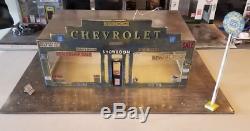 118 Scale DIECAST DIORAMA CHEVROLET SHOWROOM