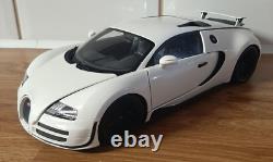 118 Scale Minichamps Bugatti Veyron Super Sport White