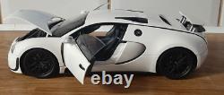 118 Scale Minichamps Bugatti Veyron Super Sport White