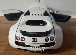 118 Scale Minichamps Bugatti Veyron Super Sport White