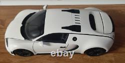 118 Scale Minichamps Bugatti Veyron Super Sport White