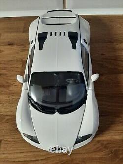 118 Scale Minichamps Bugatti Veyron Super Sport White