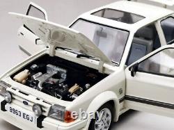 118 Scale Model Ford Escort RS Turbo 1984 Car Diecast White SUNSTAR 4963R