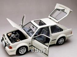 118 Scale Model Ford Escort RS Turbo 1984 Car Diecast White SUNSTAR 4963R