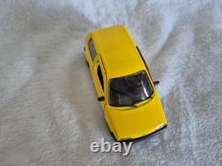 134 Scale Diecast Model Custom The Inbetweeners Yellow Fiat Cinquecento