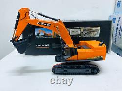 150 Scale Die-Cast Model Develon DX680HD Crawler Excavator Metal Machines UK/