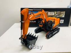 150 Scale Die-Cast Model Develon DX680HD Crawler Excavator Metal Machines UK/