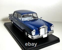 1964 Mercedes-Benz 220 124 Scale Limited Edition HTF
