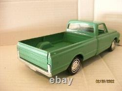 1969 CHEVROLET FLEETSIDE PICKUP 1/25 scale PROMO, GREEN