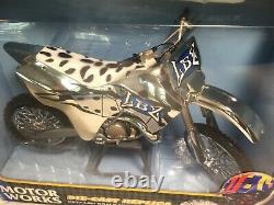 2002 LBZ KAWASAKI KX250 Motocross 16 SCALE DIE CAST Motorcycle Supercross Model