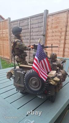 21st Century Toys1/6th scale willys jeep Plus Figures