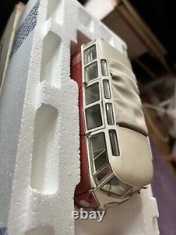 A Franklin mint scale model of a 1962 Volkswagen micro bus