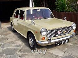 AUSTIN 1100 1969 in Harvest Gold Cult Scale 118