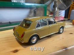 AUSTIN 1100 1969 in Harvest Gold Cult Scale 118