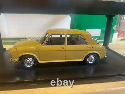 AUSTIN 1100 1969 in Harvest Gold Cult Scale 118