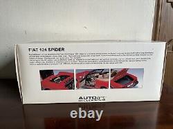 AUTOart 1/18 SCALE FIAT 124 SPIDER IN BOXED AND MINT CONDITION