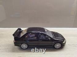 AUTOart (77163) Mitsubishi Lancer Evo VII 118 scale