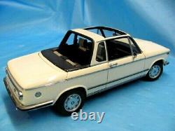 AUTOart Millennium 2002 BMW BAUR CABRIOLET WHITE 1/18 SCALE DIECAST RARE