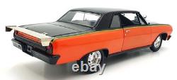 Acme 1/18 Scale Diecast A1805309 1965 Chevrolet Chevelle SS Black/Orange