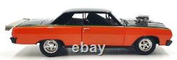 Acme 1/18 Scale Diecast A1805309 1965 Chevrolet Chevelle SS Black/Orange