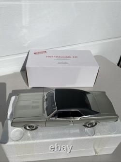 Acme Danbury Mint 1/18 Scale 1967 Oldsmobile 442 Silver Diecast Model Car Rare