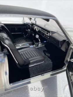 Acme Danbury Mint 1/18 Scale 1967 Oldsmobile 442 Silver Diecast Model Car Rare