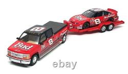 Action 1/24 Scale B249902215 Nascar Chevrolet Crew Cab Trailer & Stock Car