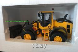 At Collections 132 Scale Volvo L60h Loading Shovel