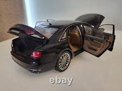 Audi A8 L W12 2010 die-cast 118 scale model Kyosho black 09231SBK RARE MIB