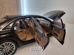 Audi A8 L W12 2010 die-cast 118 scale model Kyosho black 09231SBK RARE MIB