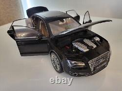 Audi A8 L W12 2010 die-cast 118 scale model Kyosho black 09231SBK RARE MIB