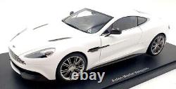 Autoart 1/18 Scale Diecast 70250 Aston Martin Vanquish Glossy White