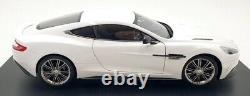 Autoart 1/18 Scale Diecast 70250 Aston Martin Vanquish Glossy White