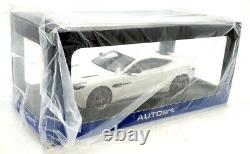 Autoart 1/18 Scale Diecast 70250 Aston Martin Vanquish Glossy White