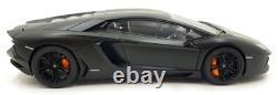 Autoart 1/18 Scale Diecast 74661 Lamborghini Aventador LP700-4 Matt Black