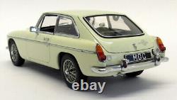 Autoart 1/18 Scale Diecast 76621 MG MGC GT Coupe Snowberry White