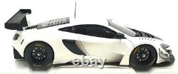 Autoart 1/18 Scale Diecast 81640 McLaren 650S GT3 White/Black Accents
