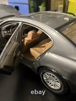 BMW 745i Model 118 scale